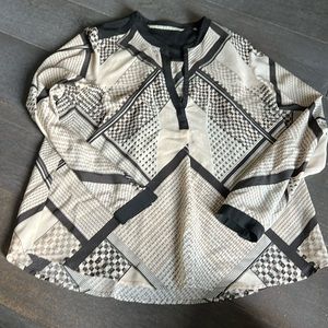 Twelfth Street By Cynthia Vincent Silk Tunic size Medium